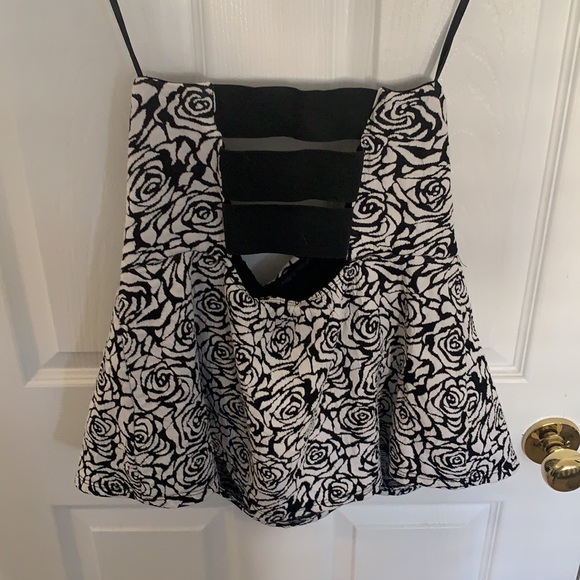 Strapless Top - Urban Outfitters - Size L - Picture 2 of 3